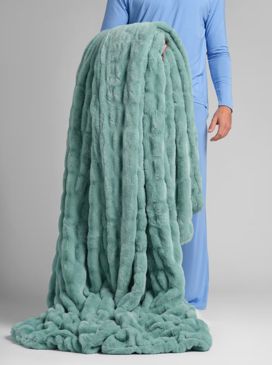 Kuscheldecke in Salbeigrün