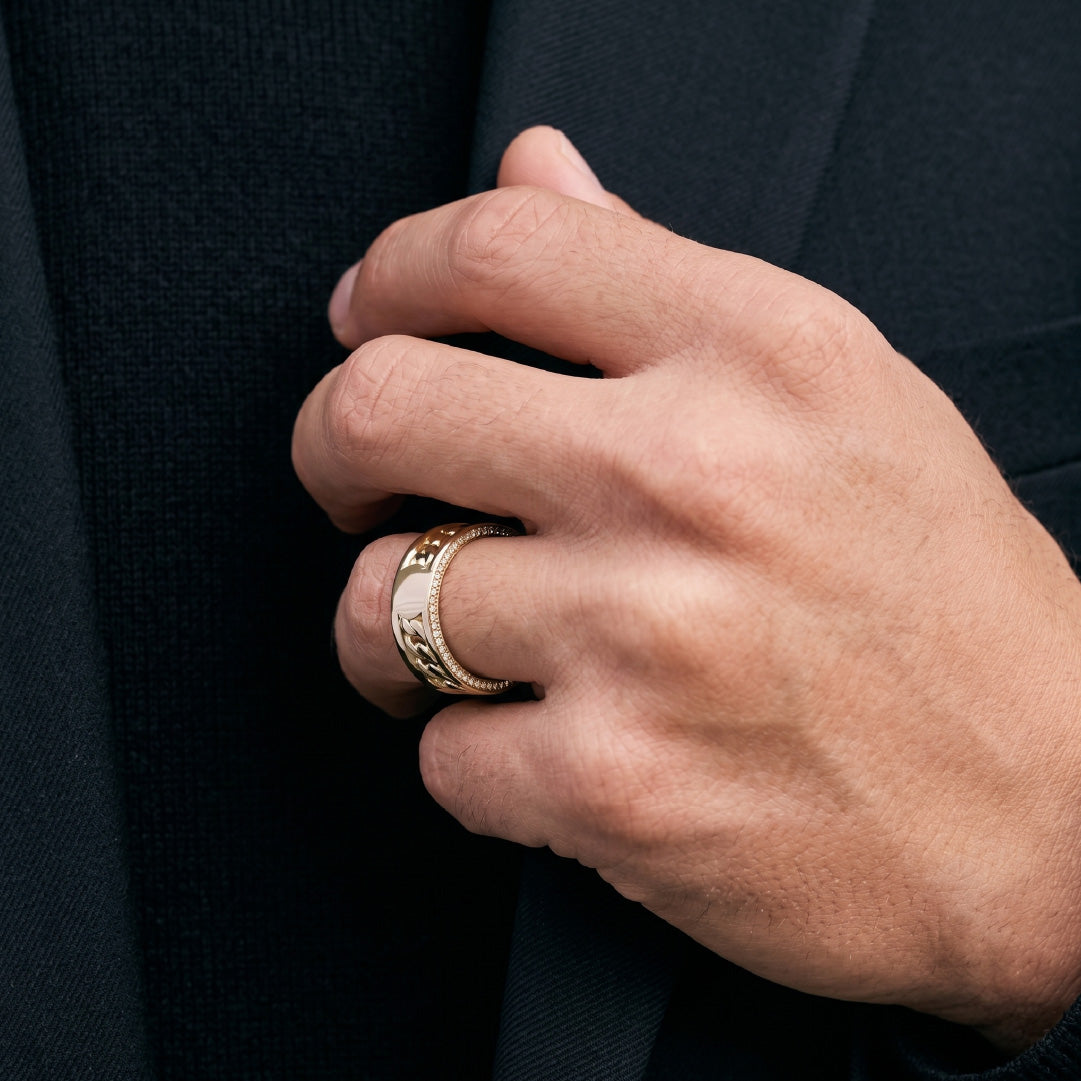 Zeus Ring