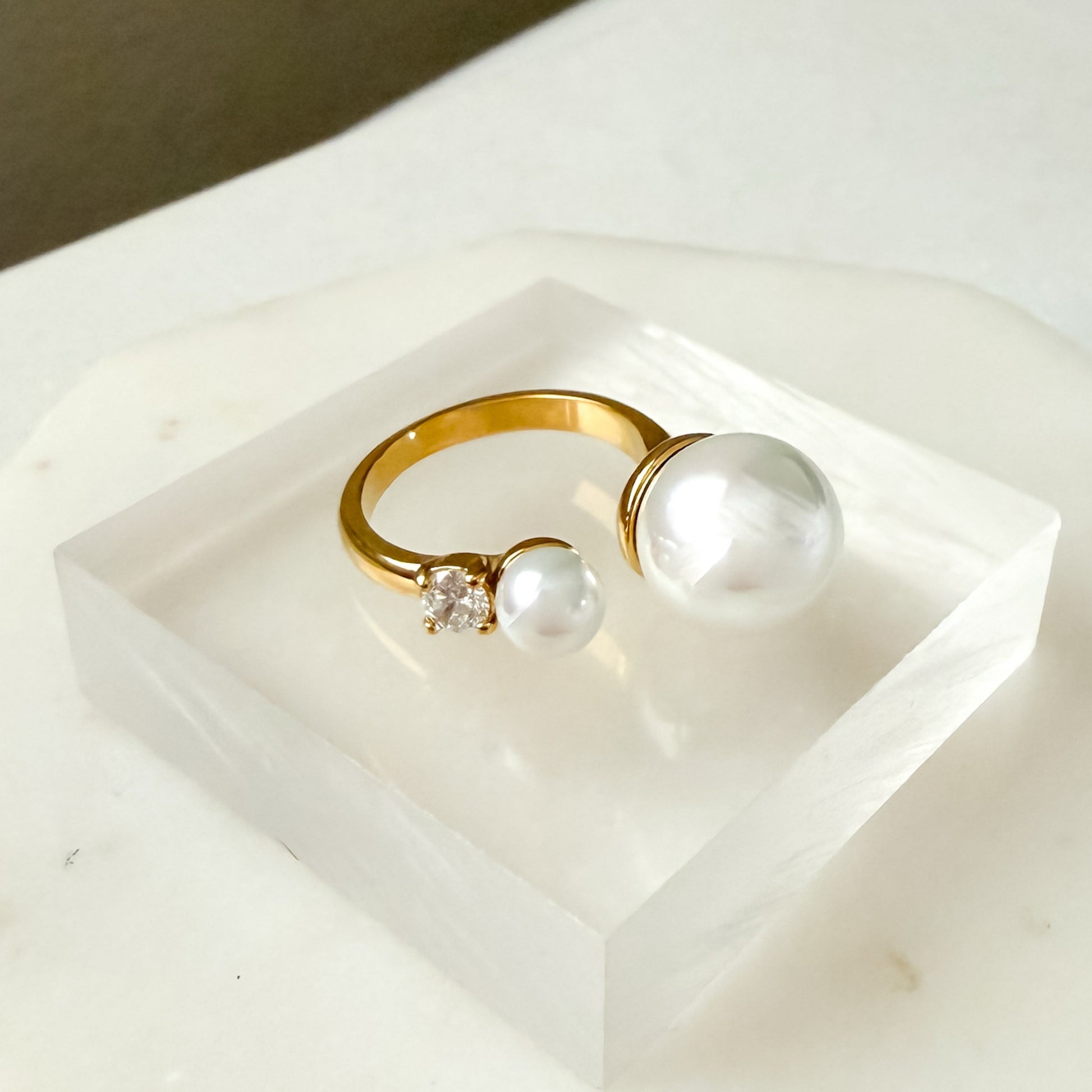Arista Open Pearl Ring
