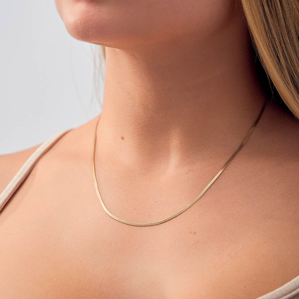 Woman's Herringbone Chain