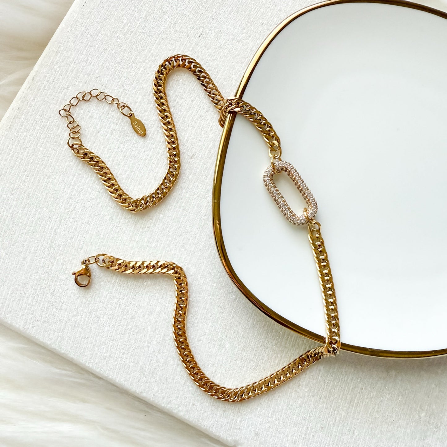 Icon Link Necklace