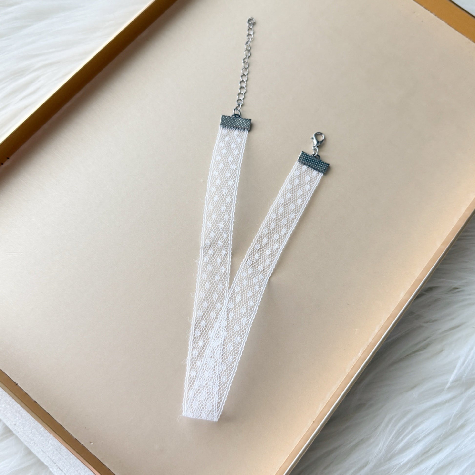 Dotty Lace Choker - White or Black