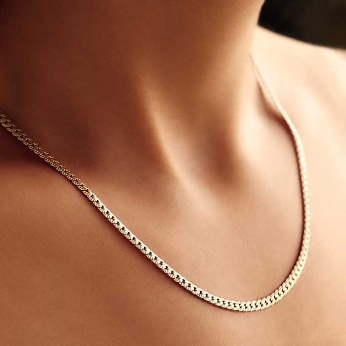 Women’s Engraved Chain