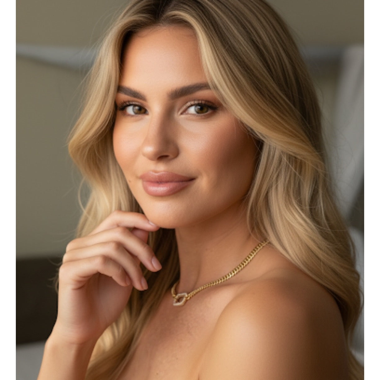 Icon Link Necklace