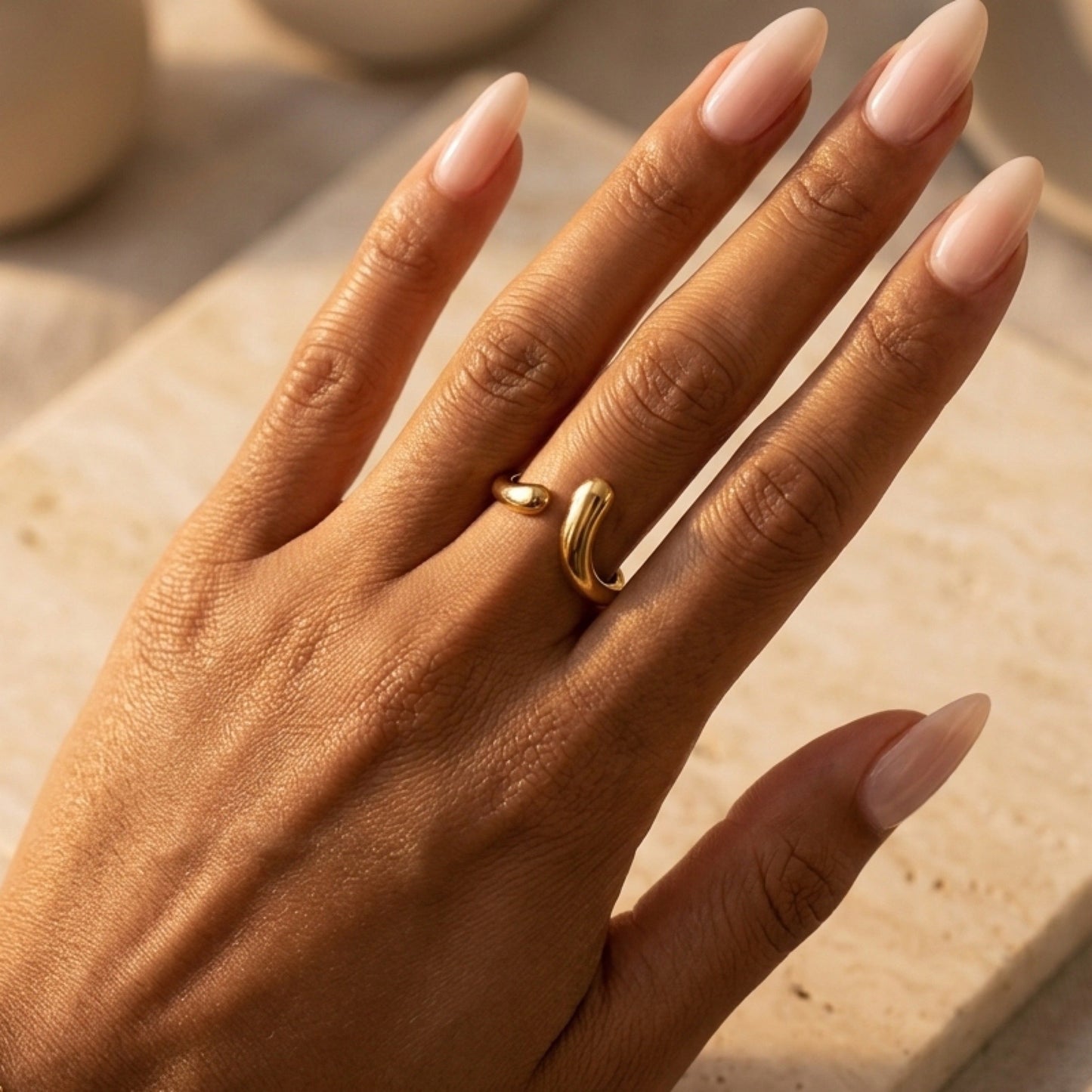 Liquid Curve Ring