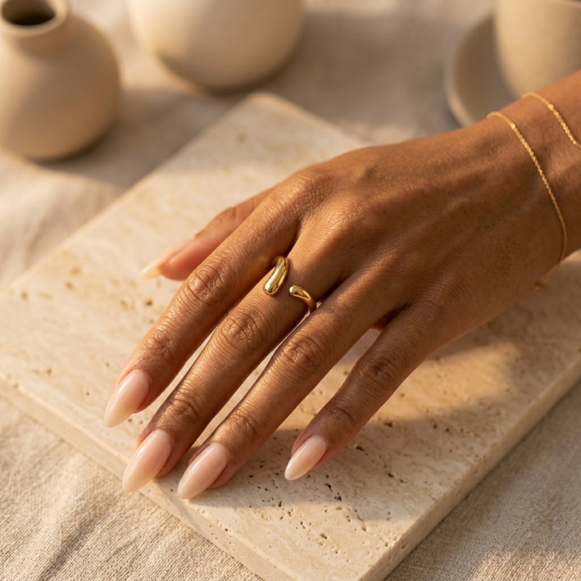 Liquid Curve Ring