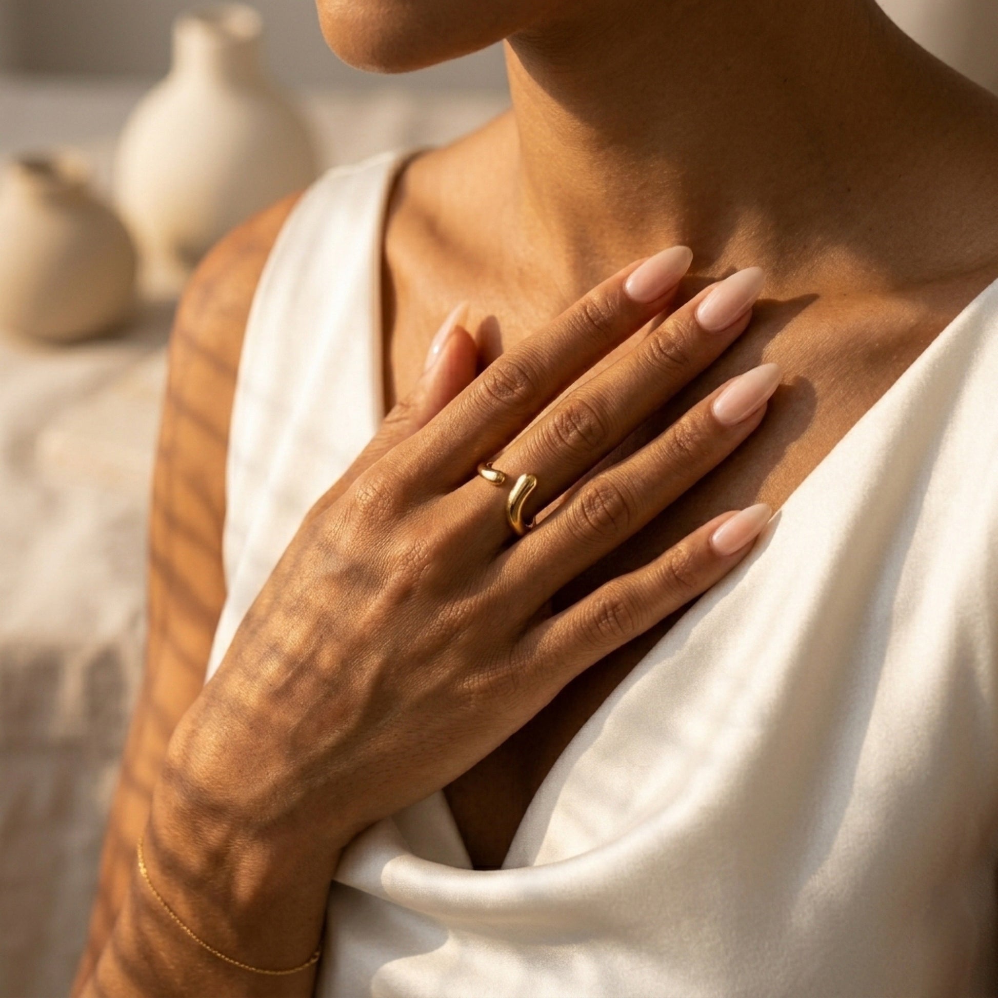 Liquid Curve Ring