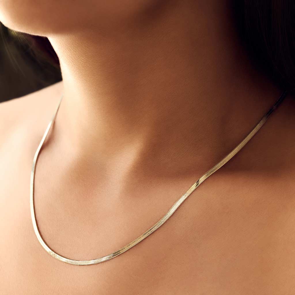 Woman's Herringbone Chain