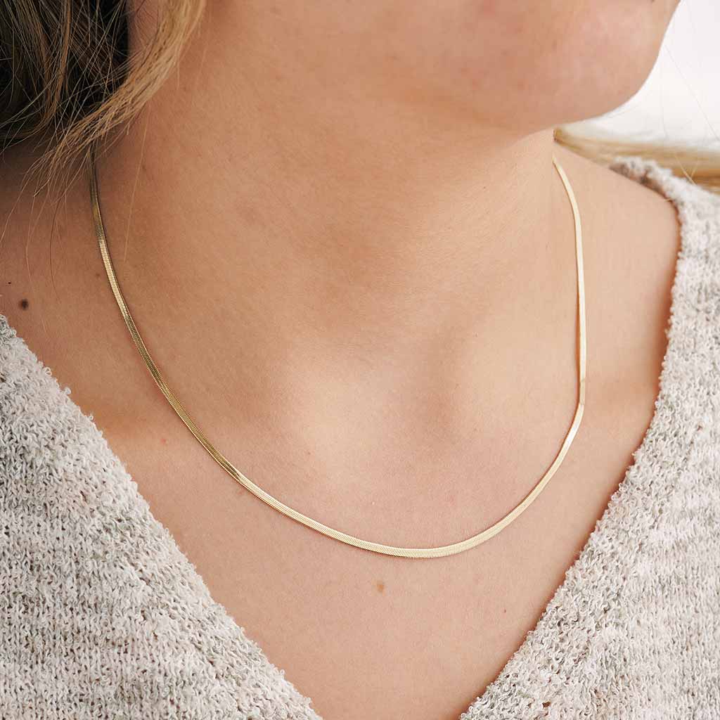 Woman's Herringbone Chain