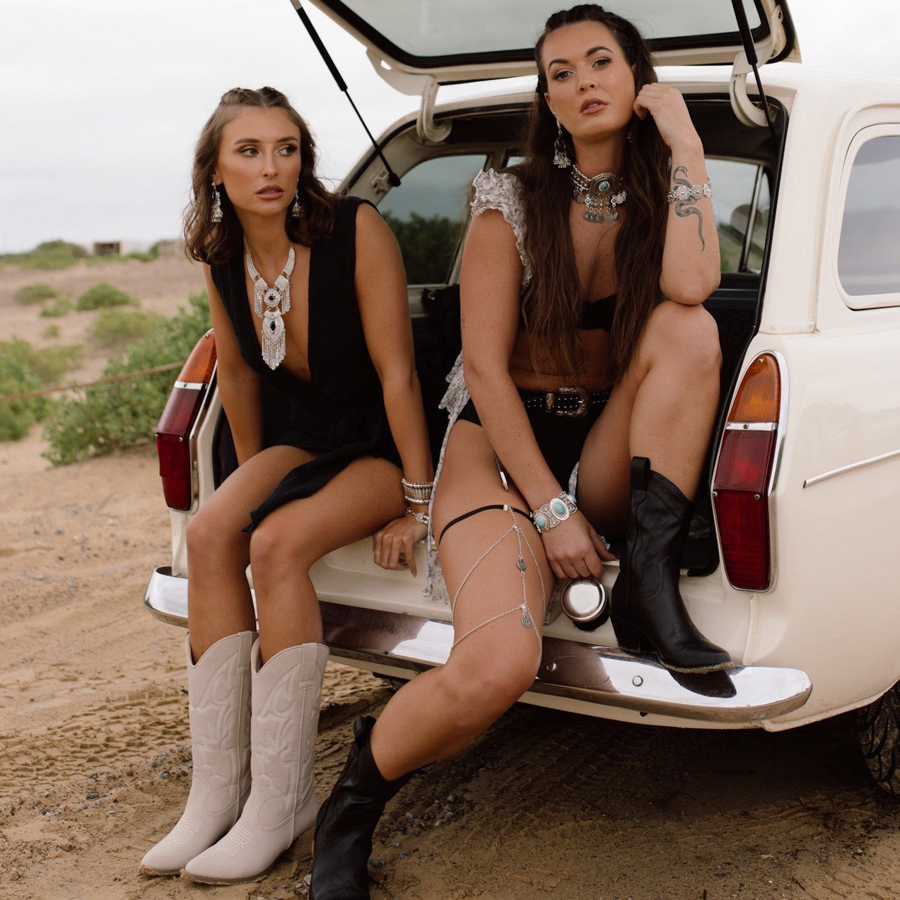 Coachella Statement Necklace - 4 COLORS