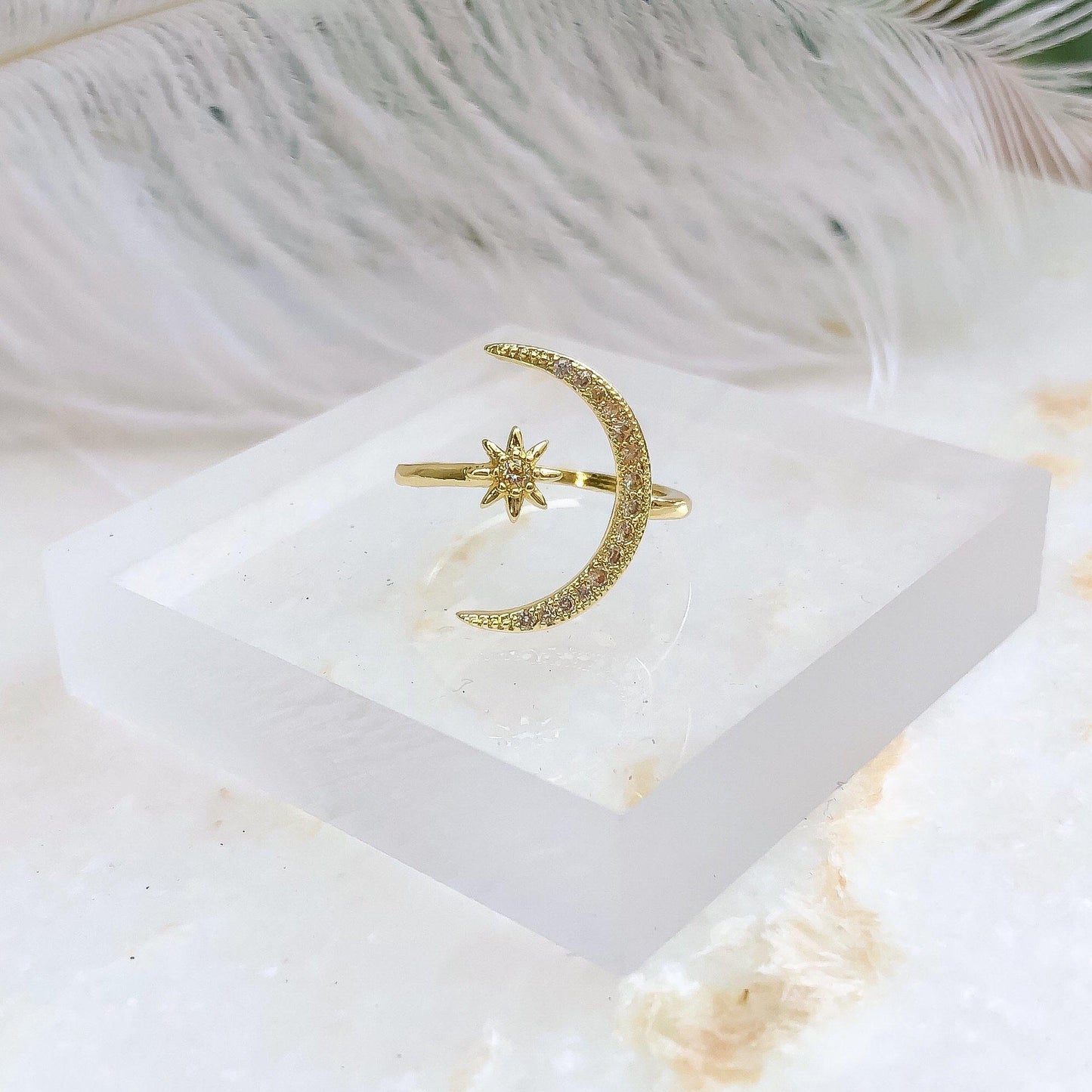 Luna Ring
