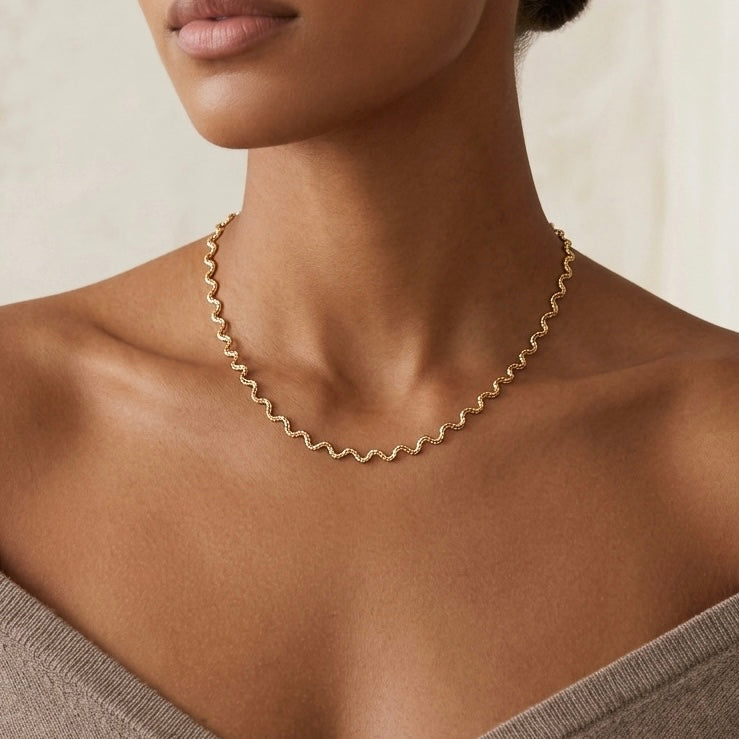 Aura Ripple Chain Necklace
